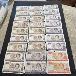 New Zealand currency in mixed denominations and years, 27 pieces