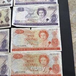 New Zealand currency in mixed denominations and years, 27 pieces