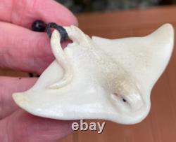 Nz Hand Carved Stag Antler Button Maori Whai Stingray In Fully Carved Case
