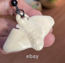 Nz Hand Carved Stag Antler Button Maori Whai Stingray In Fully Carved Case