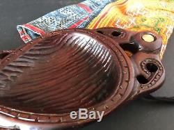 Old New Zealand Maori Hand Carved Wooden Bowl beautiful collection piece