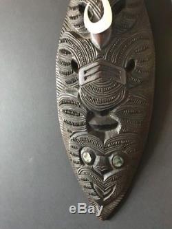 Old New Zealand Maori Hoe Paddle / Club with Fish Hook beautiful collection