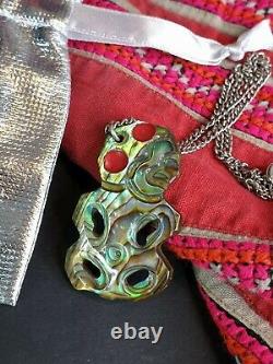 Old New Zealand Paua Shell Pendant on Chain. Beautiful collection and accent pie