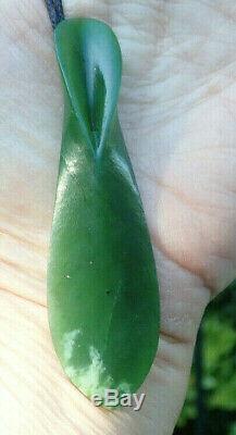 Omni Caeon Hand Carved Rarest Nz Maori Pounamu Greenstone Jade Lily Leaf Pendant