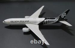 Phoenix Model Air New Zealand B777-200ER. ZK-OKC. 1400 Scale. Rare. Brand New