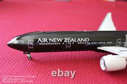 Phoenix Model Air New Zealand Boeing 777-300ER All Black Diecast Model 1200