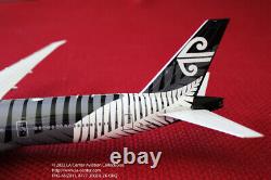 Phoenix Model Air New Zealand Boeing 777-300ER All Black Diecast Model 1200