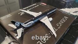 Phoenix Models Air New Zealand B 777-319ER 1400 2016 All Blacks Cols ZK-OKQ