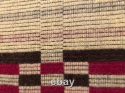 RARE Early Manatunga Travel Rug Blanket by Roslyn New Zealand. Tukutuku Pattern