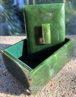 RARE NZ Jade Maori Greenstone Pounamu Nephrite Jewellery Box + Hei Tiki Pendant