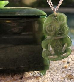 RARE NZ Jade Maori Greenstone Pounamu Nephrite Jewellery Box + Hei Tiki Pendant