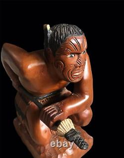 RARE OLD NEW ZEALAND CARVED KAURI WOOD MAORI WARRIOR FIGURE WithFULL MOKO TATTOO