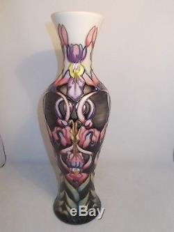Rare Moorcroft New Zealand Collection Vase Numbered Edition 1st Quality 1999