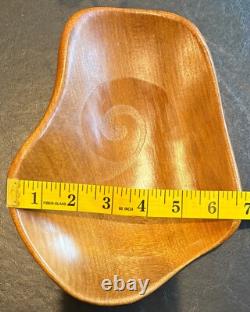 Rare New Zealand Hand Made Bowl Tray from 4000 Year Old Wood Tribal Wave