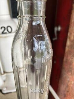 Rare Original 1920's Shell Oil Company of New Zealand Embossed Glass Oil Bottle