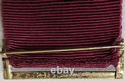 Rare cased replica New Zealand Cross (1869) 1956 produced limited edition medal