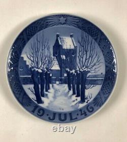 Royal Copenhagen -Christmas Plate -1946 Zealand Village Church- NEW