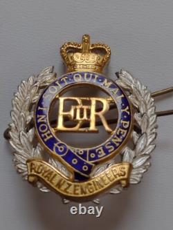 Royal New Zealand Engineers Officers Cap Badge QC EIIR Gilt/Silver 2Parts Org