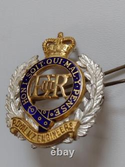 Royal New Zealand Engineers Officers Cap Badge QC EIIR Gilt/Silver 2Parts Org