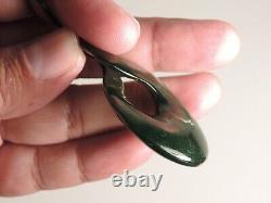 SINGLE TWIST Beautiful Inclusions NEW ZEALAND MAORI Jade Pounamu Greenstone