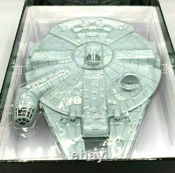 STAR WARS 2011 Millenium Falcon Han Solo SHIP MAKES SOUND NO COINS INSIDE- NEW