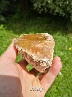 Storm agate New Zealand Mineral Lapidary cabbing carving Natural