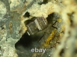 TUHUALITE from New Zealand TYPE LOCALITY MINERAL 1,2 cm