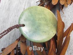Te Kaha New Zealand Greenstone Gem Raukaraka Flower Jade Maori Pounamu Disk