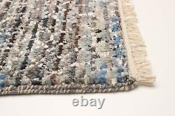 Traditional Hand-knotted Carpet 2'6 x 9'11 Wool/Silk Area Rug