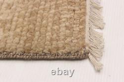Traditional Hand-knotted Carpet 7'10 x 10'4 Wool Area Rug