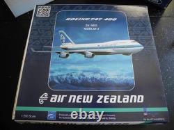 ULTRA RARE Inflight BOEING 747 AIR NEW ZEALAND, 1200, Perfect