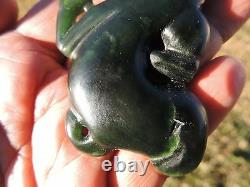 UNIQUE ANCIENT DESIGN Dark MANAIA Greenstone Pounamu Jade Art Piece ALAN BROWN