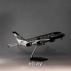 UNIQUE! New Zealand Airlines Airbus A380 LED Diecast Plane Model 1160 Scale