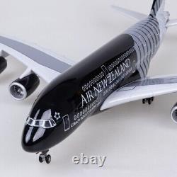 UNIQUE! New Zealand Airlines Airbus A380 LED Diecast Plane Model 1160 Scale