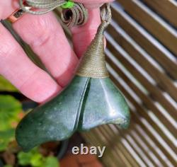 Unique Nz Pounamu Greenstone Nephrite Kawakawa Jade Maori Bound Whale Tail