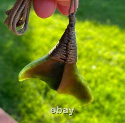 Unique Nz Pounamu Greenstone Nephrite Kawakawa Jade Maori Bound Whale Tail