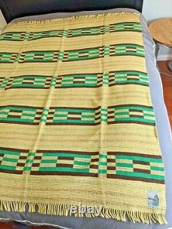 VTG Manatunga New Zealand Wool Geometric Aztec Western MCM Blanket 69 x 57