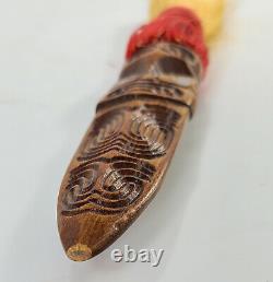 Vintage 20th Century Carved New Zealand Maori Carved Wood Decorative Taiaha