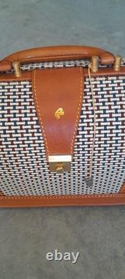 Vintage Air New Zealand Air Hostess Travel Bag As New with Key