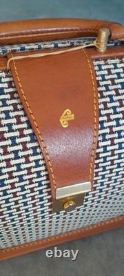 Vintage Air New Zealand Air Hostess Travel Bag As New with Key