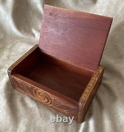 Vintage Large Maori New Zealand Wooden Hand Carved Tiki And Paua Shell Eyes Box