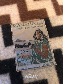 Vintage MANATUNGA New Zealand By Roslyn Wool Chevron Blanket Throw 74 X 58