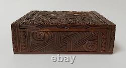 Vintage Maori Tiki Hand Carved Wooden Feather Trinket Box New Zealand Tribal