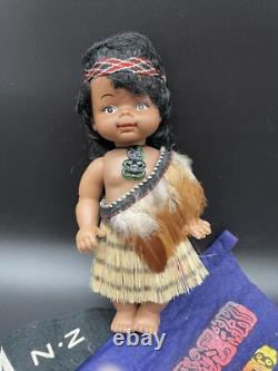 Vintage New Zealand Assorted Souvenirs (1985)