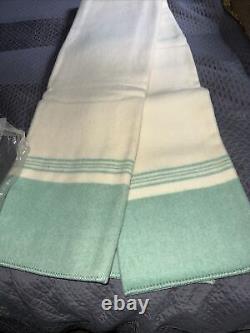 Vintage New Zealand Wool Blanket- Princess Aircell Onehunga Woolen Mills- 84x70