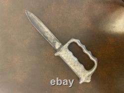 Vintage WWII New Zealand Military Trench Fighting Knife