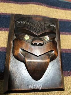 Vtg New Zealand Maori Hawaiian Tiki Polynesian Carved Wooden Treasure Box Paua