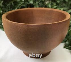 Vtg New Zealand Rare Kauri Wood Handcrafted Turned Bowl 5 1/2 D Art Signed WOW