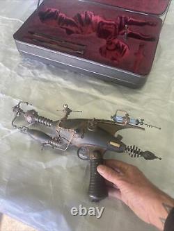 WETA Dr. Grordbort's F. M. O. M. Wave Disruptor Gun Limited Edition Raygun Metal