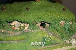 Weta Bag End Collectors Edition Lord of the Ring 1111 numbered edition